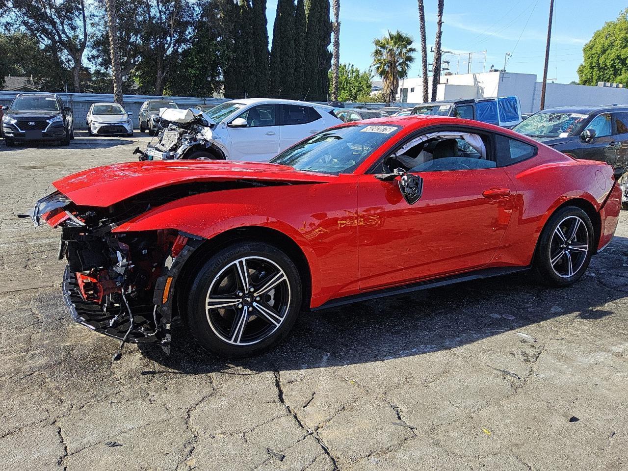 FORD MUSTANG 2024