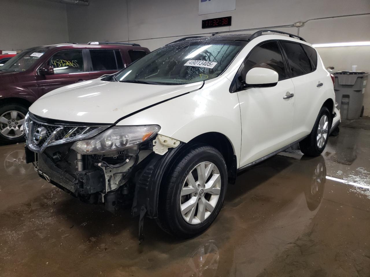 NISSAN MURANO S 2013