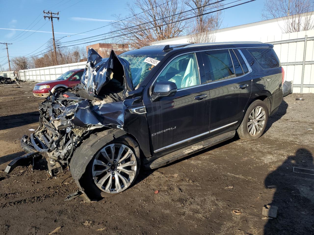 GMC YUKON DENA 2021
