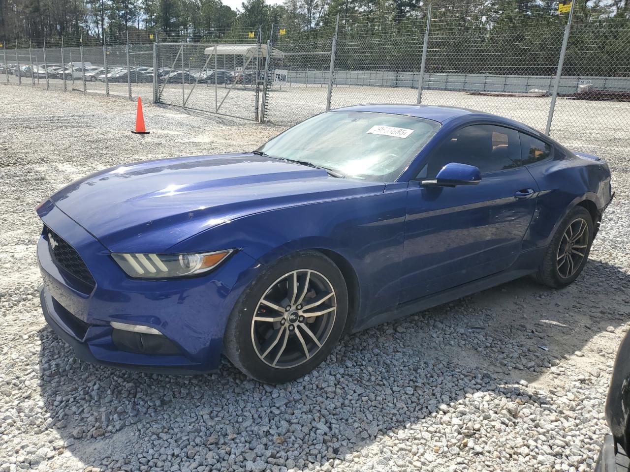 FORD MUSTANG 2015