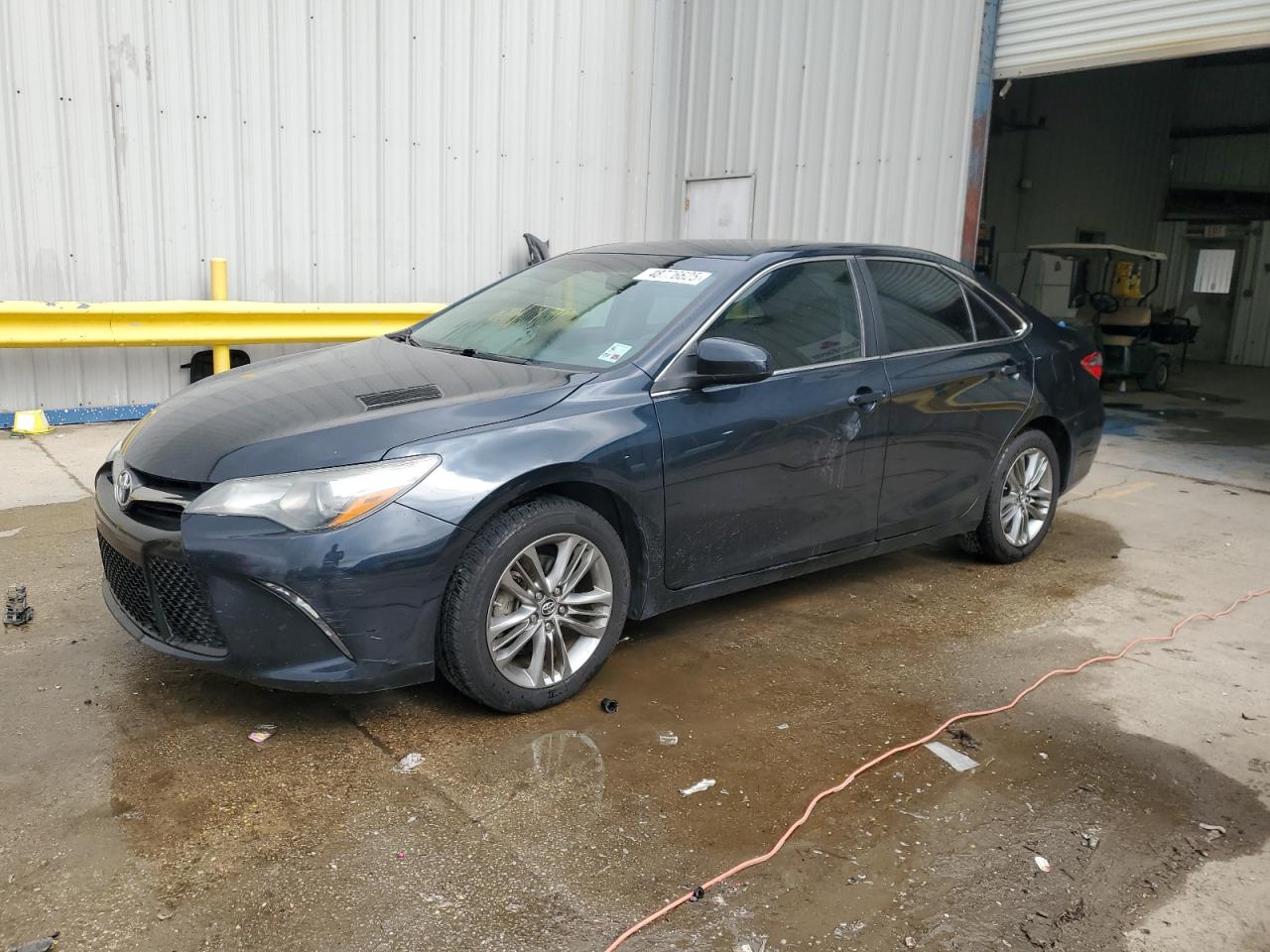 TOYOTA CAMRY LE 2015