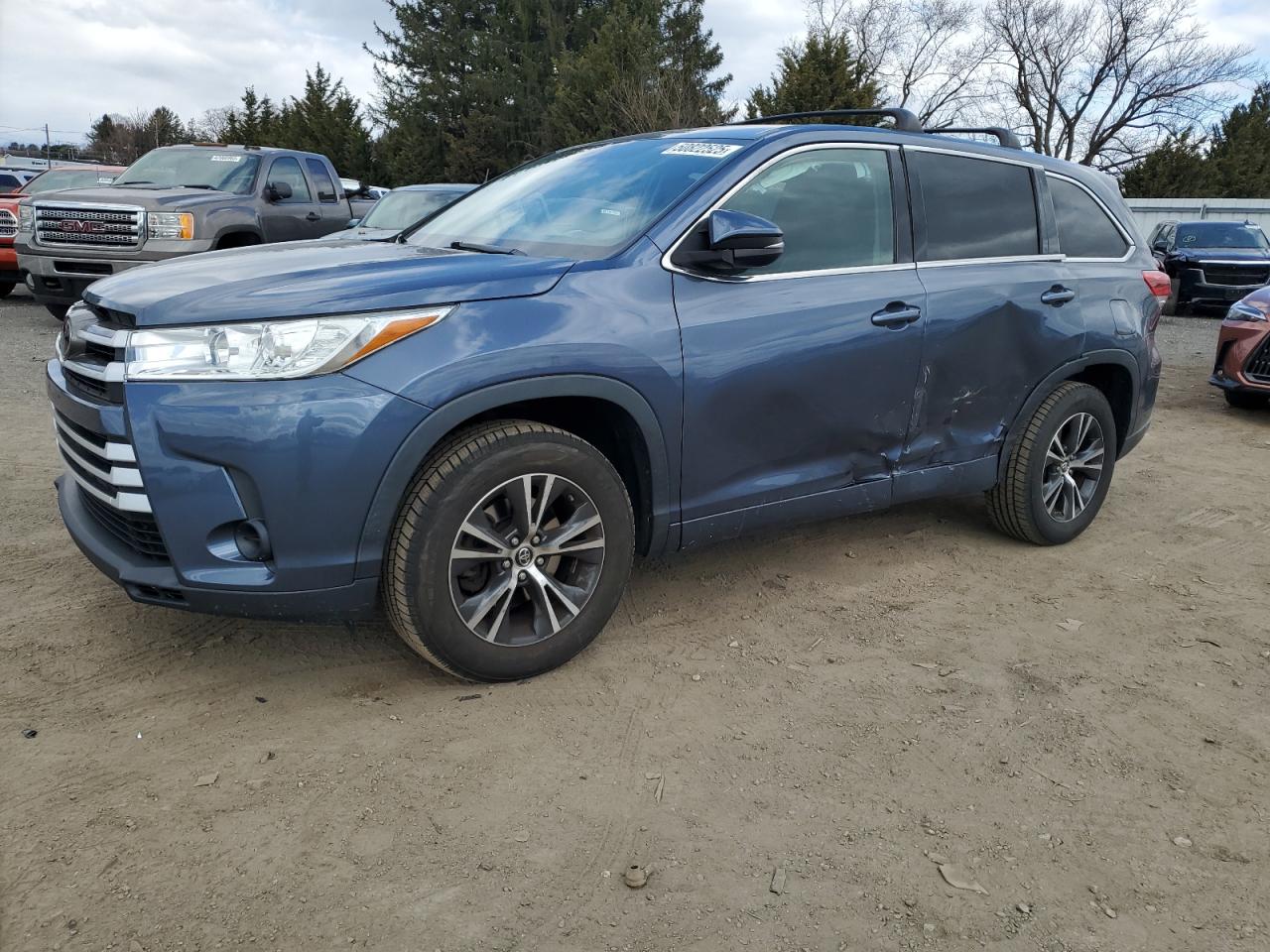 TOYOTA HIGHLANDER 2017