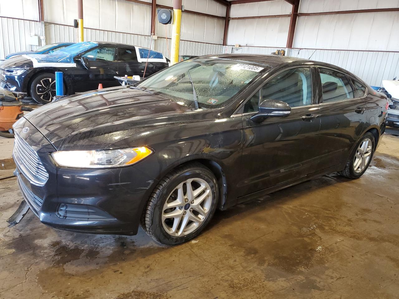 FORD FUSION SE 2013