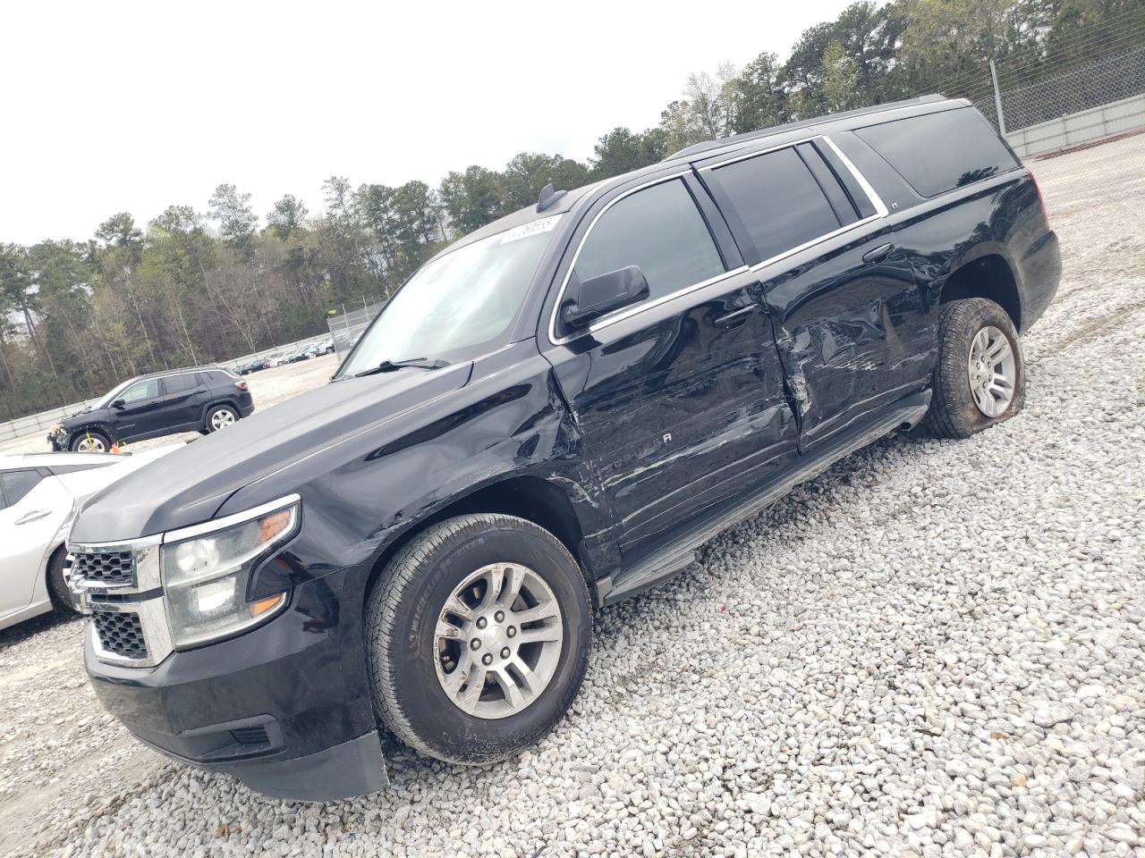 CHEVROLET SUBURBAN C 2016