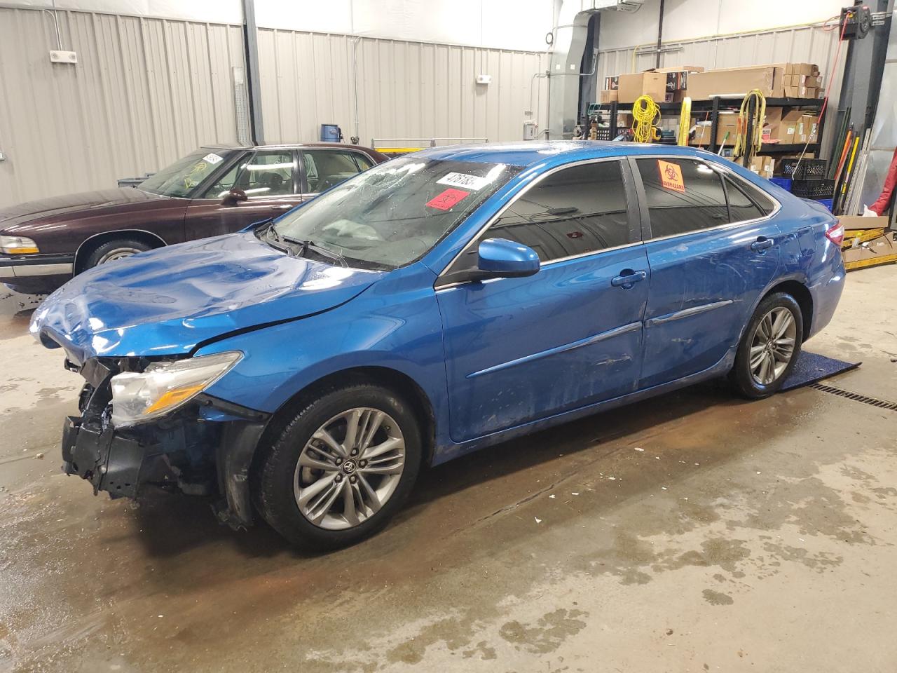 TOYOTA CAMRY LE 2017