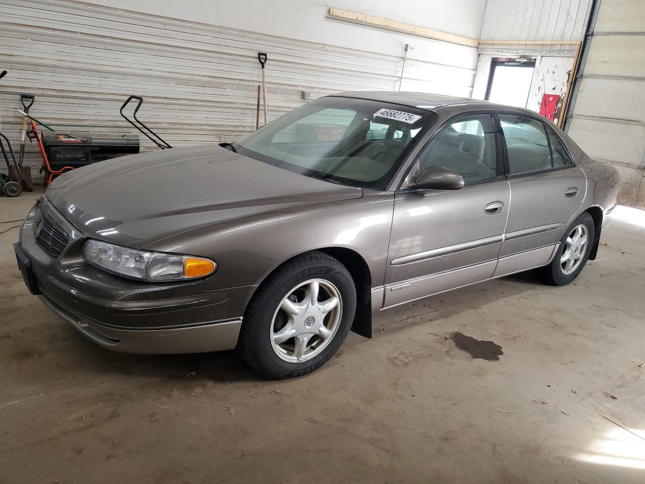BUICK REGAL GS 2002