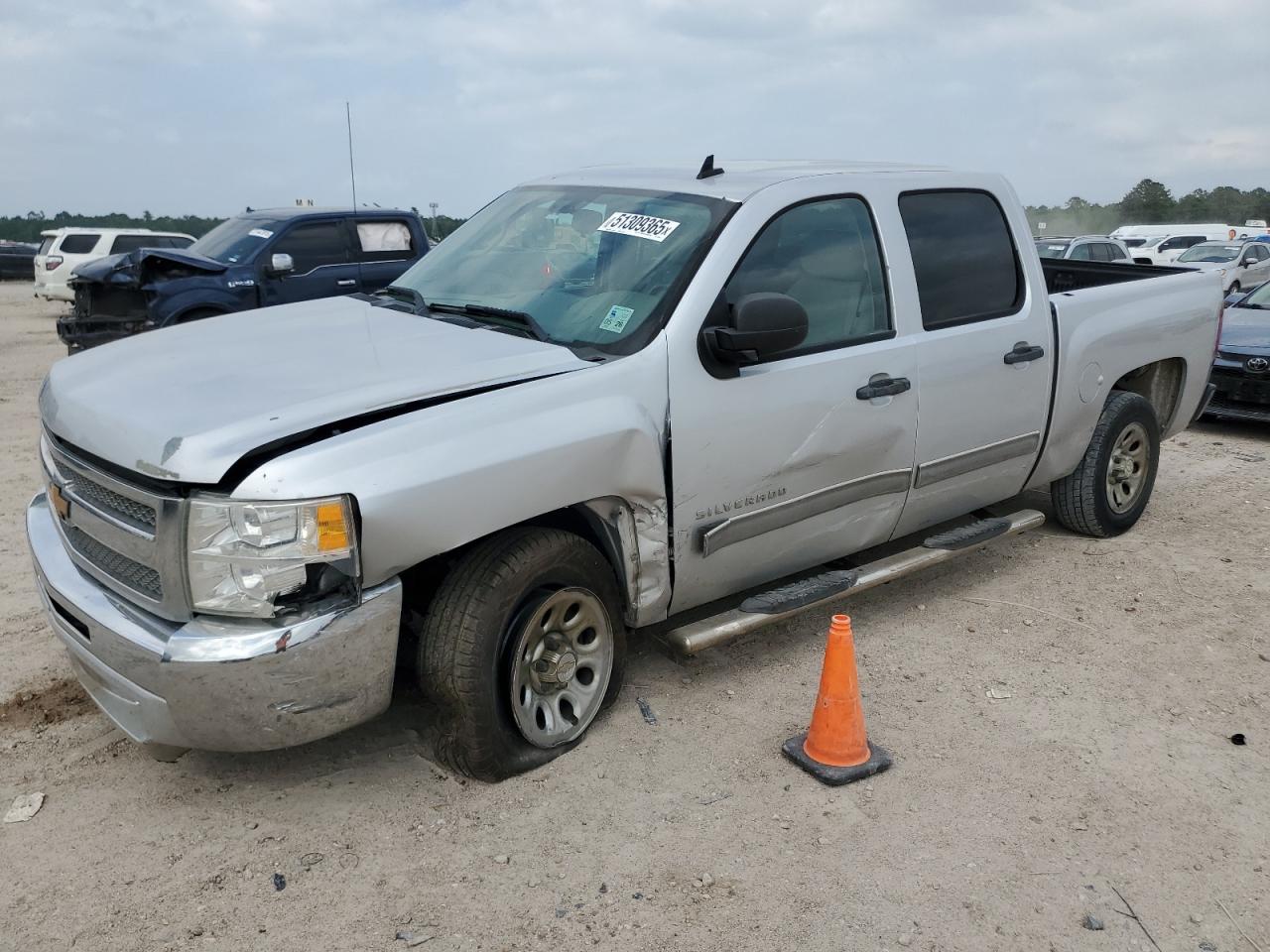 CHEVROLET SILVERADO 2013