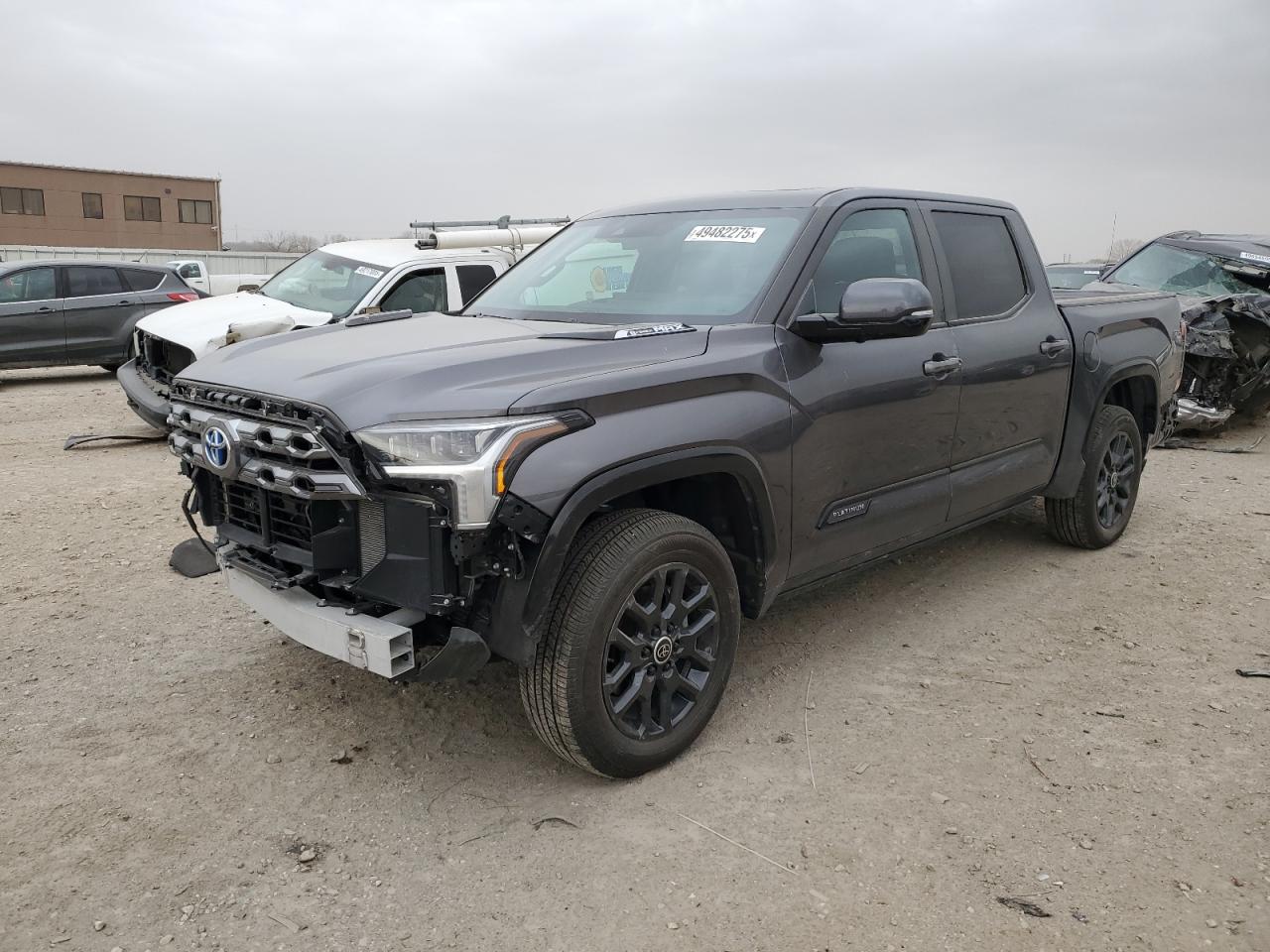 TOYOTA TUNDRA CRE 2024