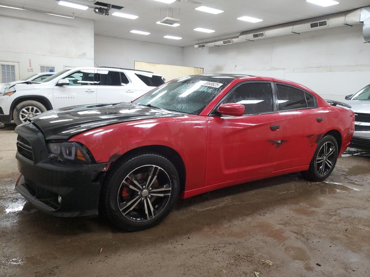 DODGE CHARGER R/ 2013