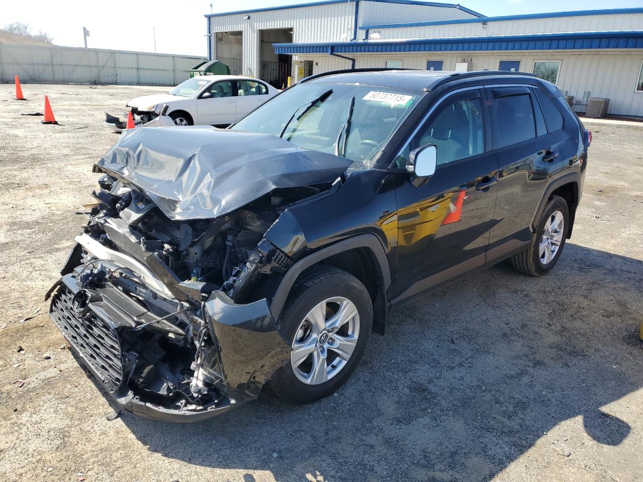 TOYOTA RAV4 XLE 2020