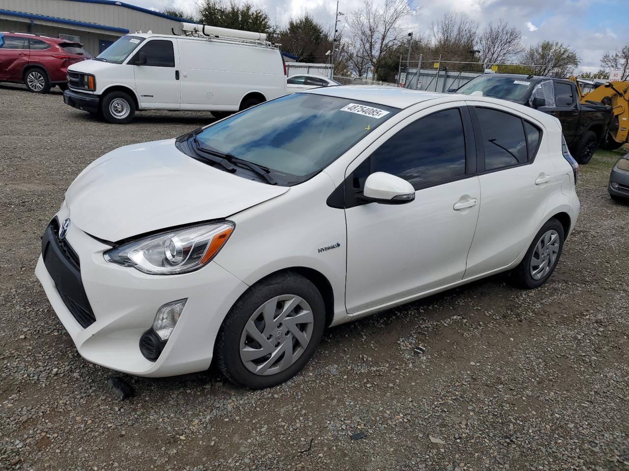 TOYOTA PRIUS C 2015