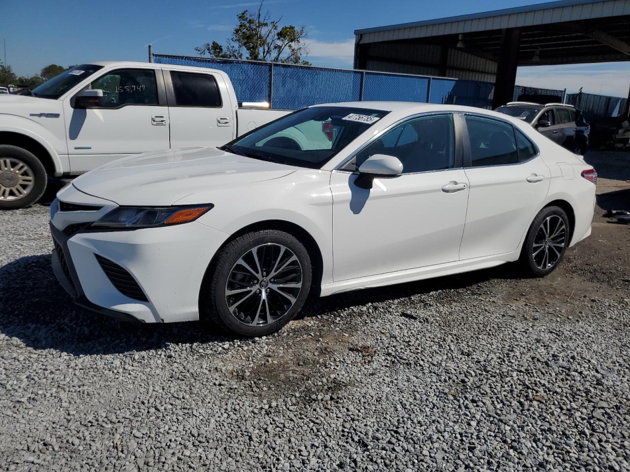 TOYOTA CAMRY SE 2020
