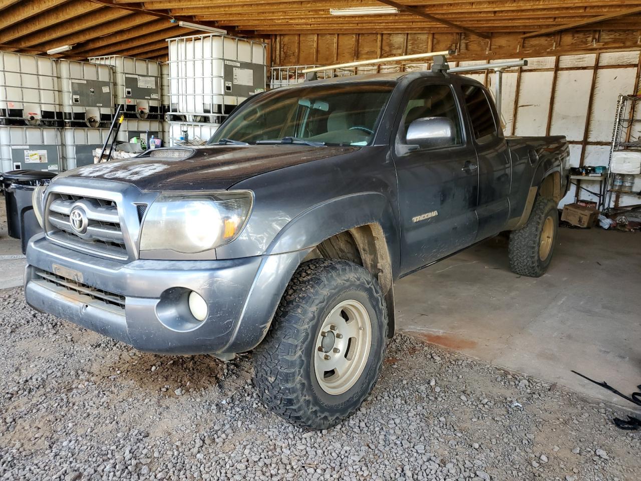 TOYOTA TACOMA ACC 2009