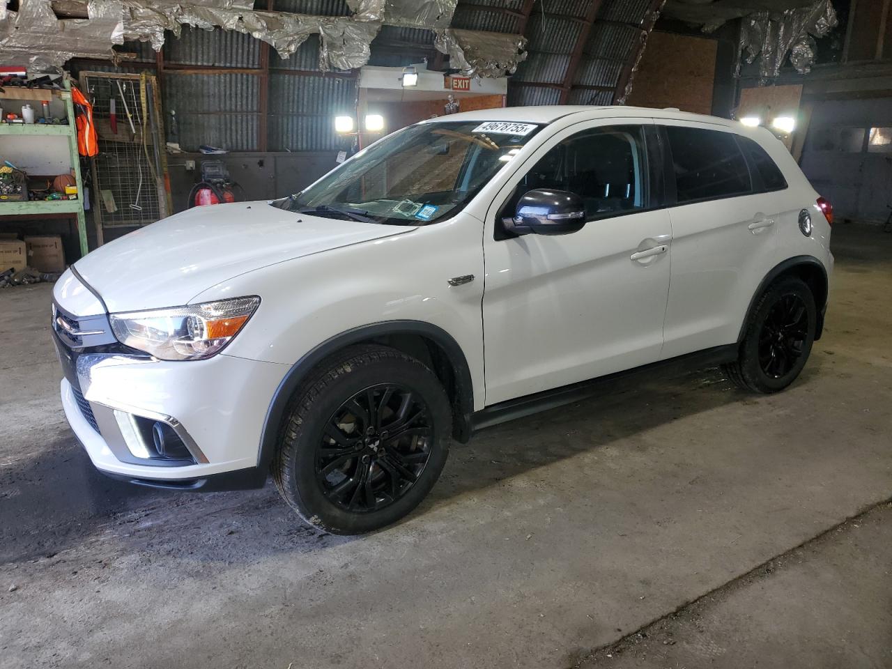 MITSUBISHI OUTLANDER 2018