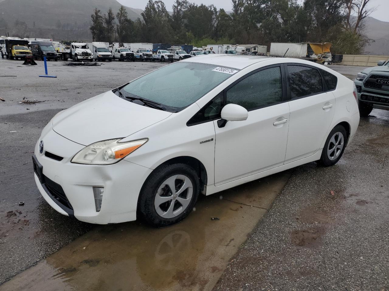 TOYOTA PRIUS 2012
