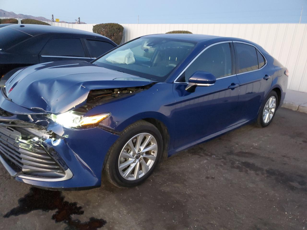 TOYOTA CAMRY LE 2023