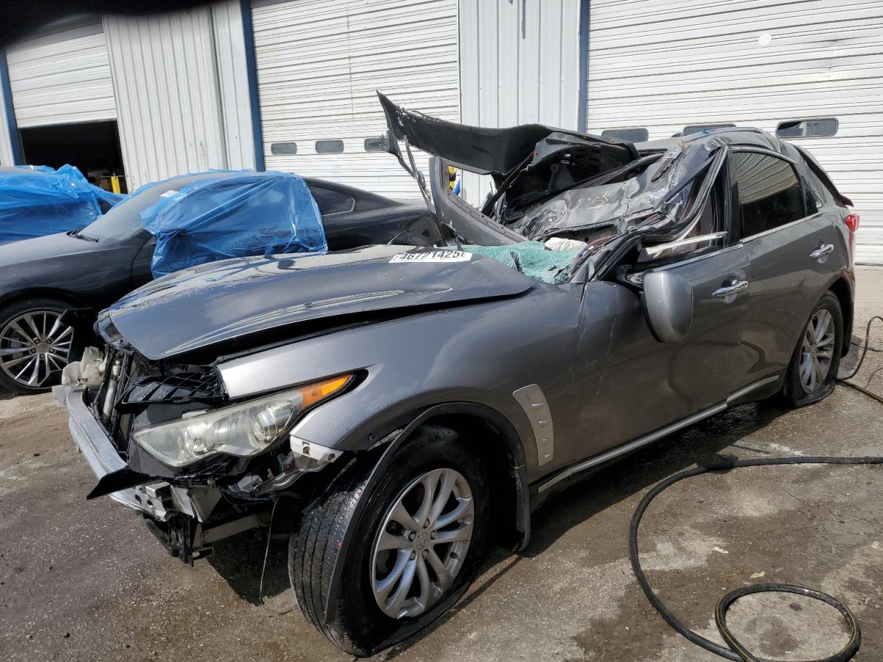 INFINITI FX35 2009