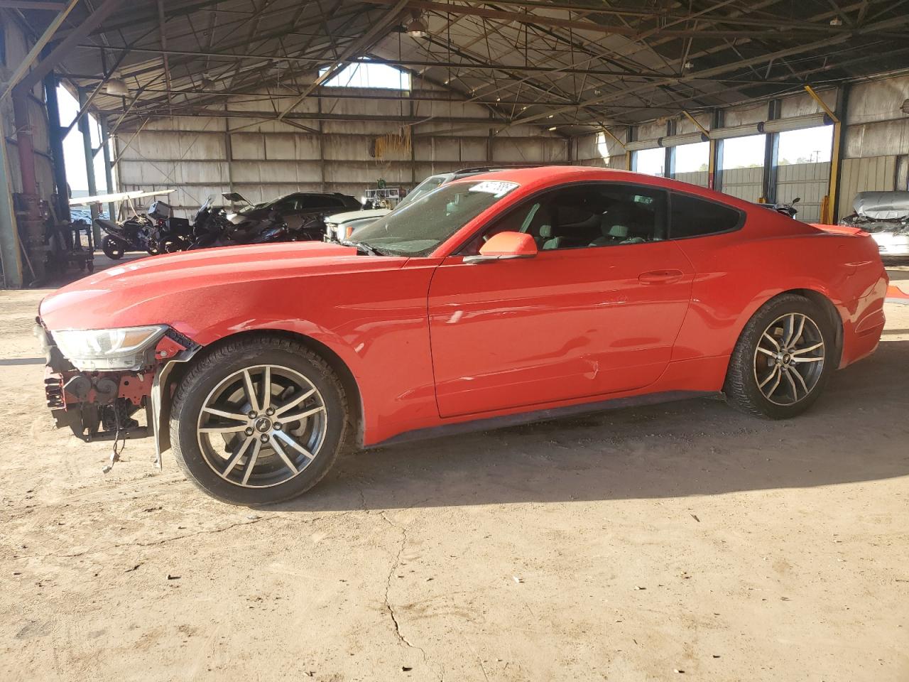 FORD MUSTANG 2016