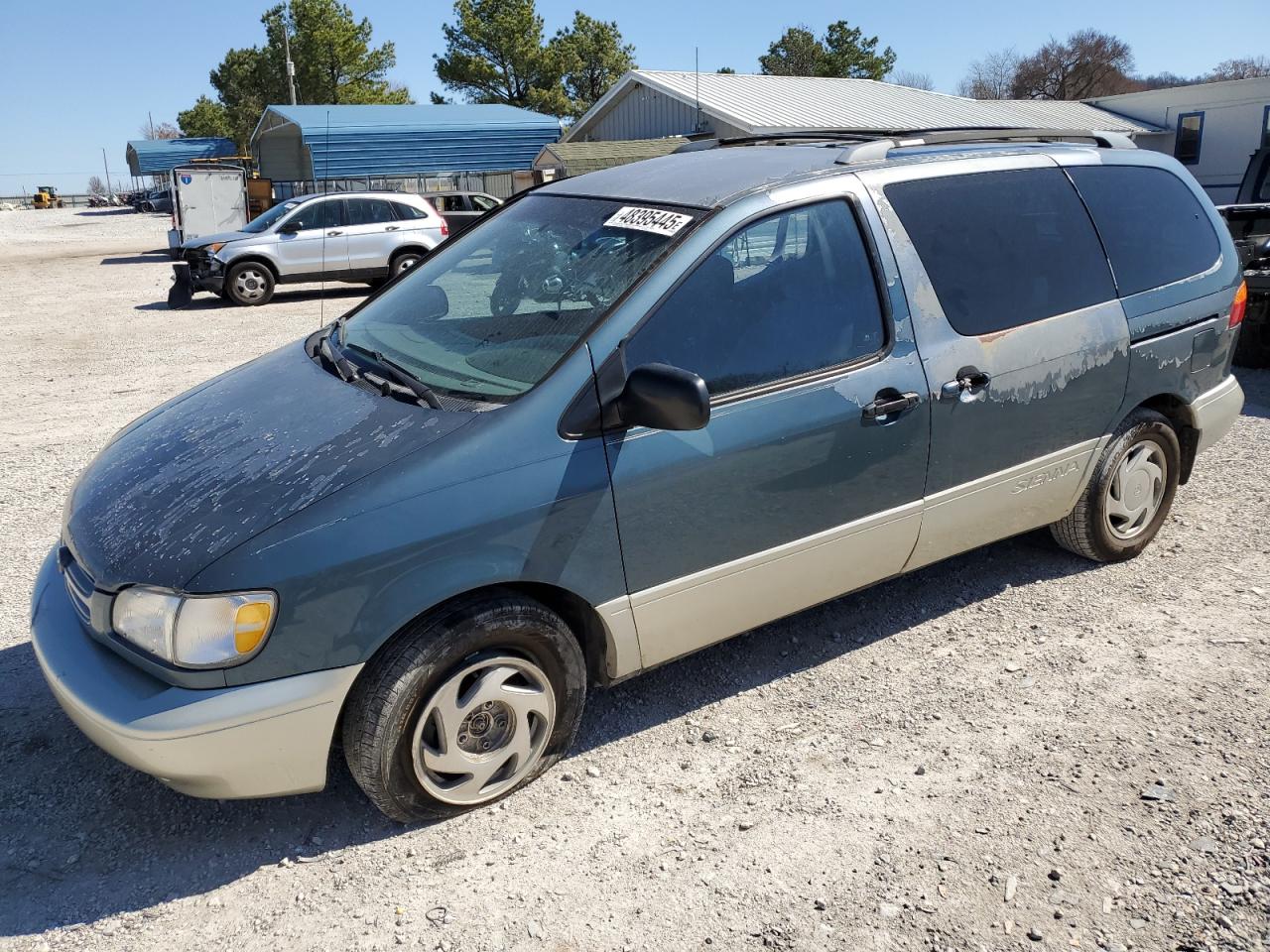 TOYOTA SIENNA LE 2000