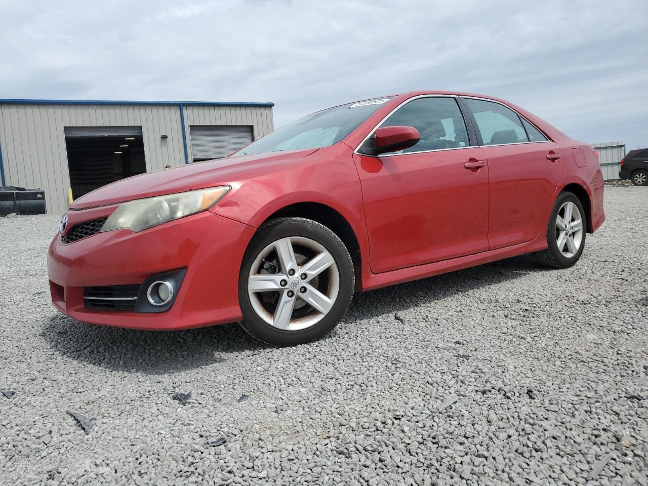 TOYOTA CAMRY L 2014