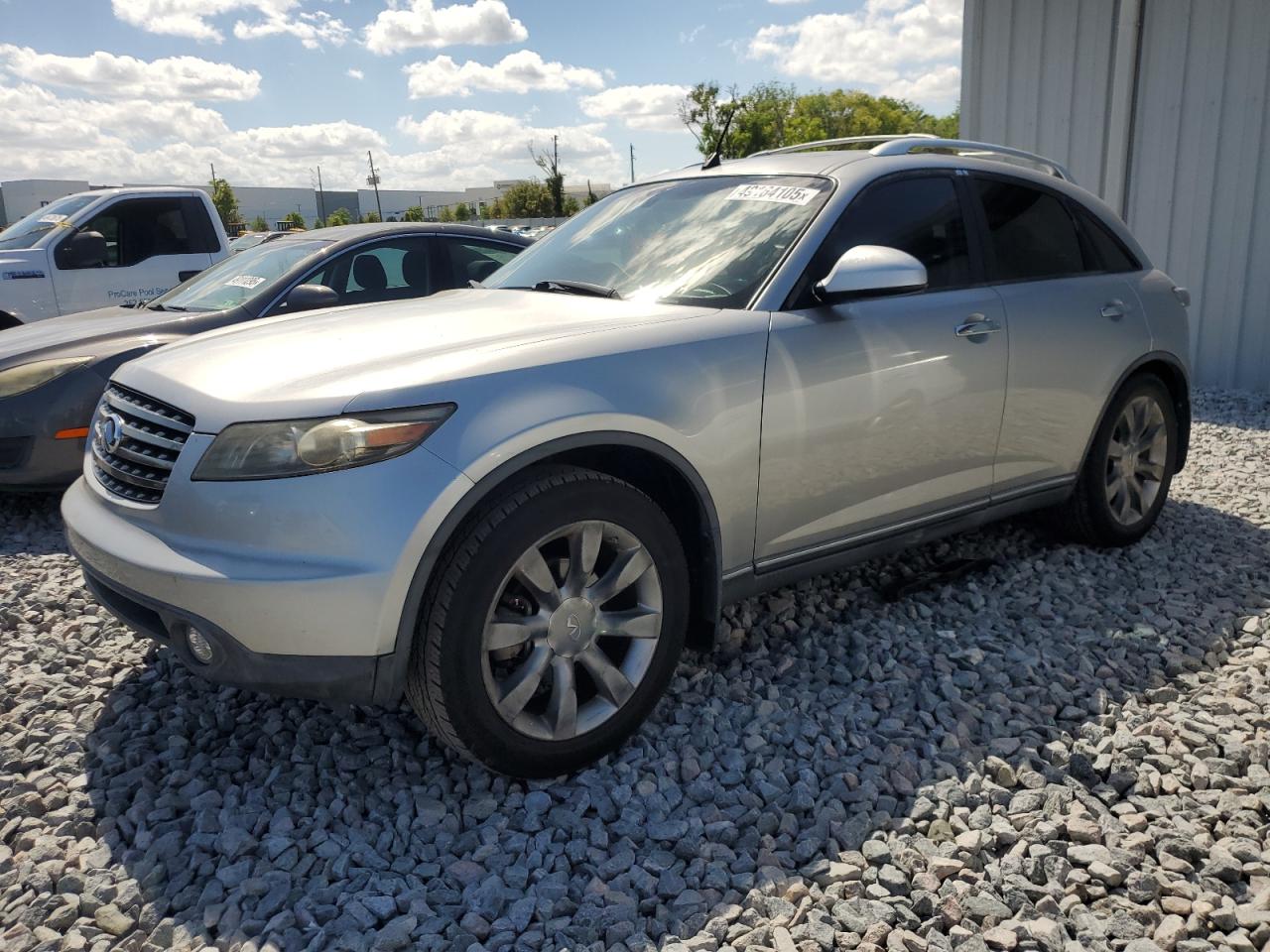 INFINITI FX35 2005