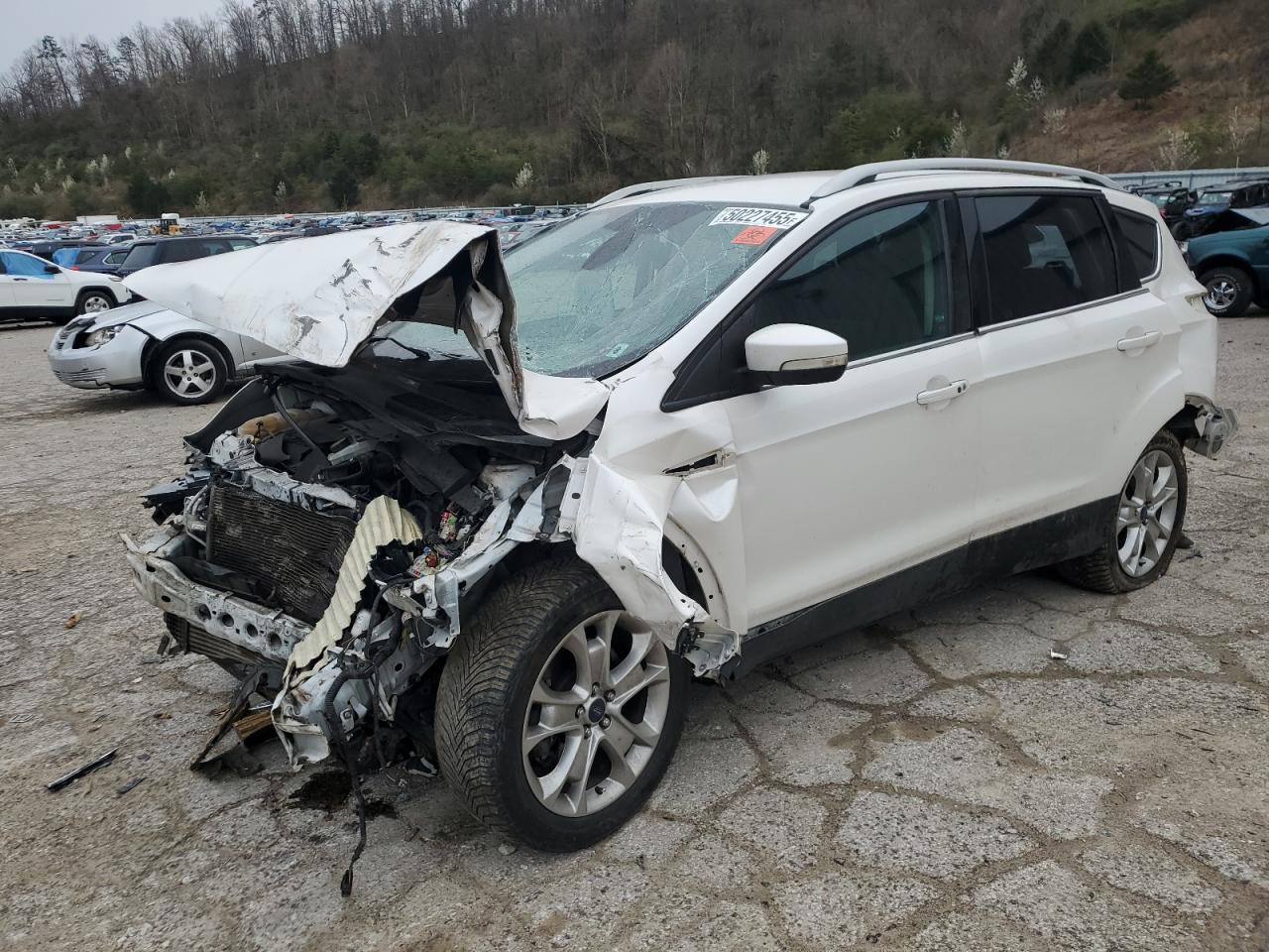 FORD ESCAPE TIT 2014