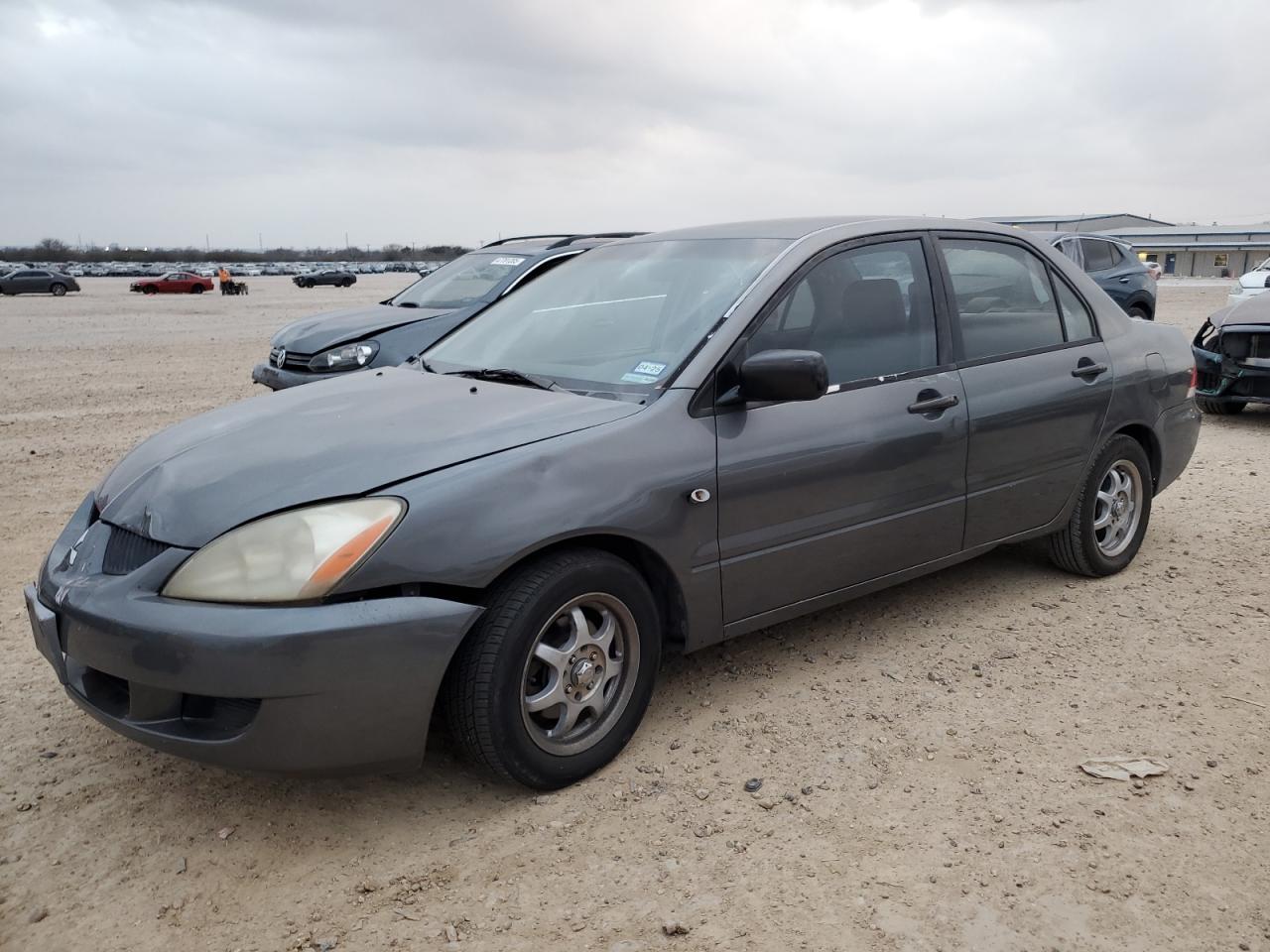 MITSUBISHI LANCER ES 2005