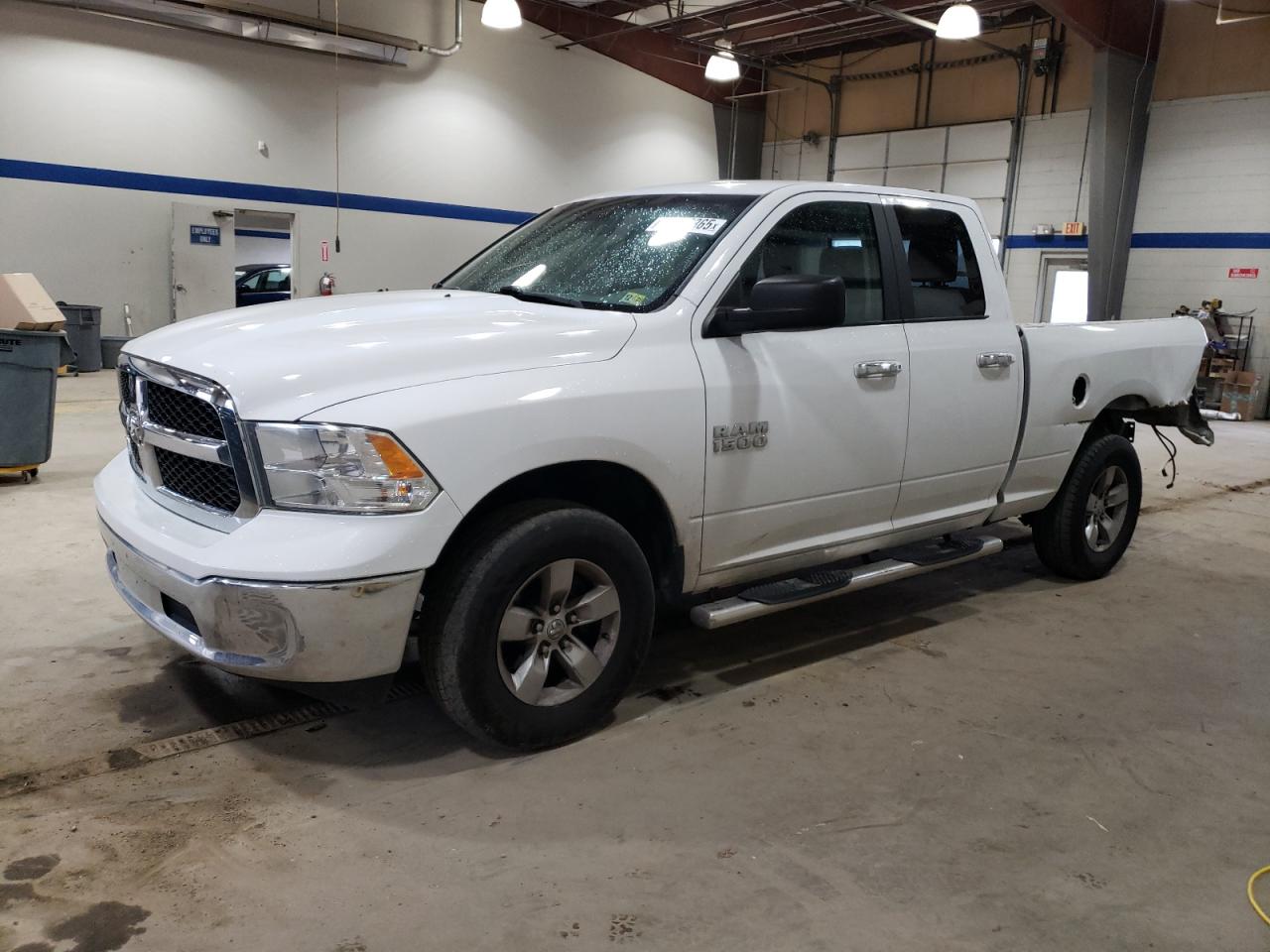 RAM 1500 SLT 2017