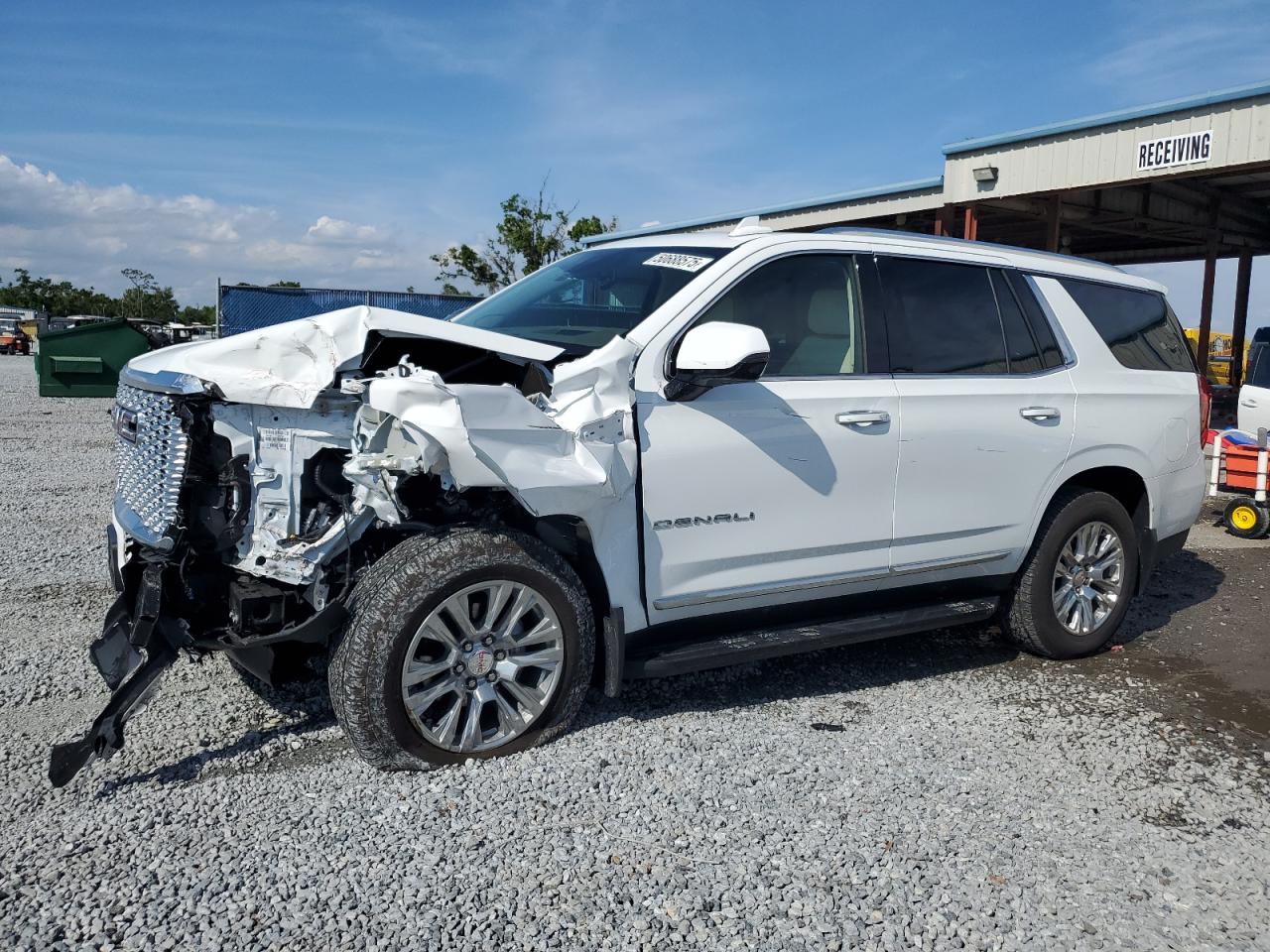 GMC YUKON DENA 2024