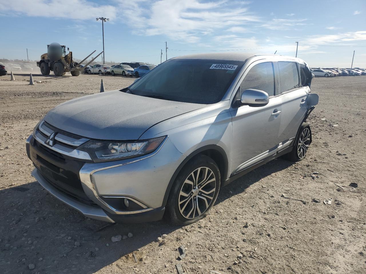 MITSUBISHI OUTLANDER 2016