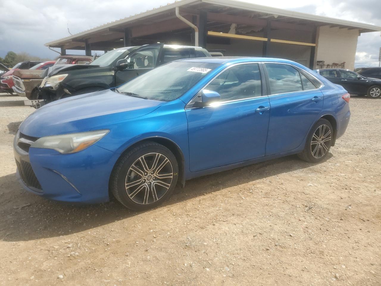 TOYOTA CAMRY LE 2016