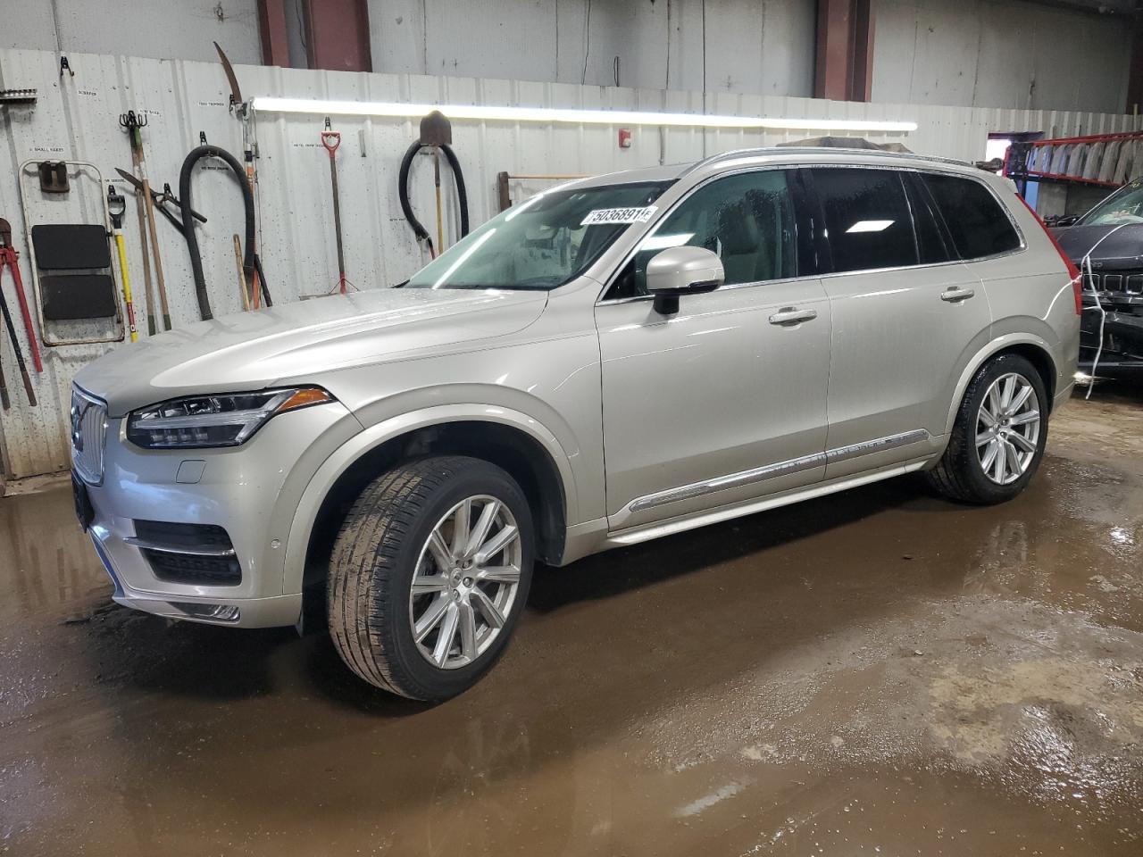 VOLVO XC90 T6 2017