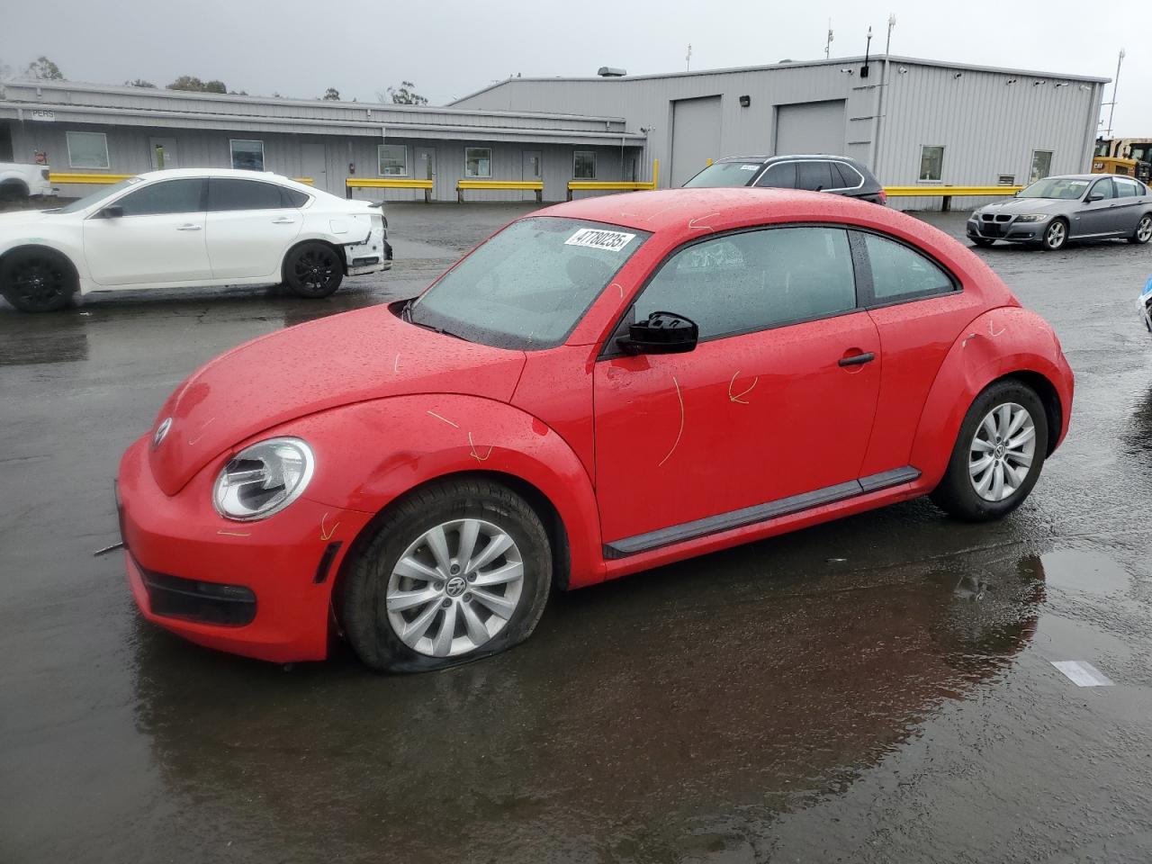 VOLKSWAGEN BEETLE 2014