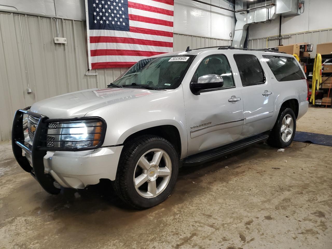 CHEVROLET SUBURBAN K 2013