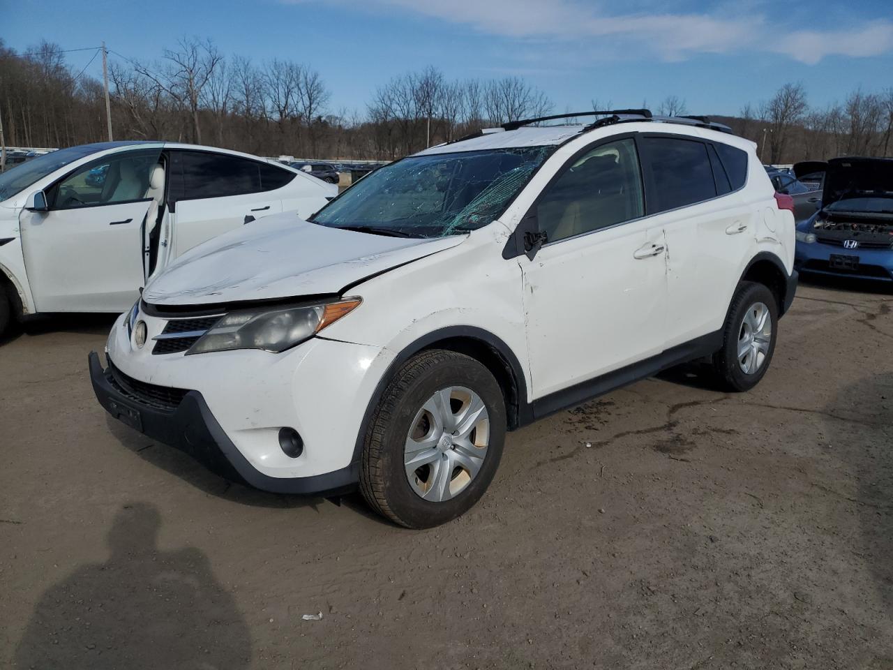 TOYOTA RAV4 LE 2013