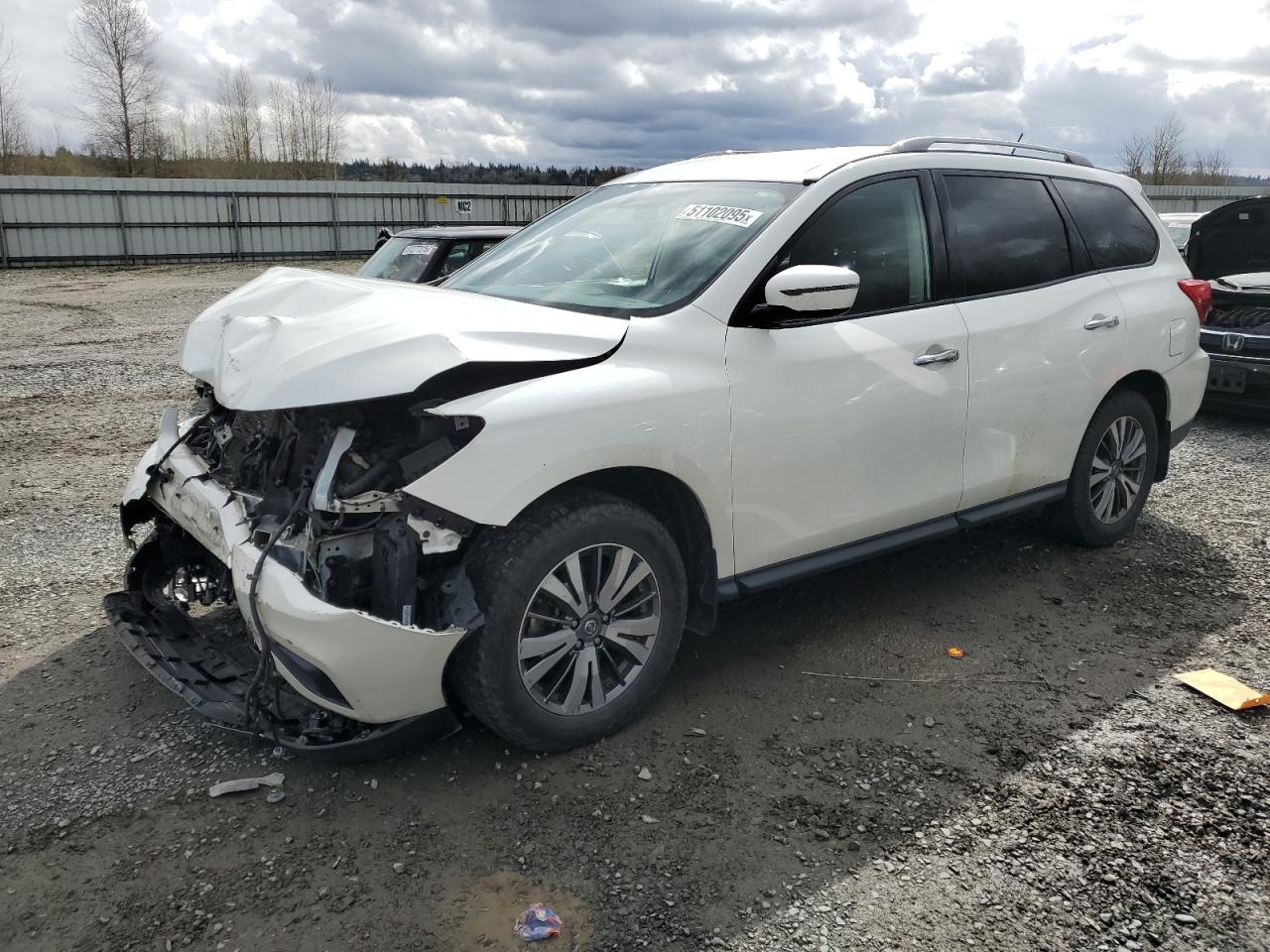 NISSAN PATHFINDER 2018