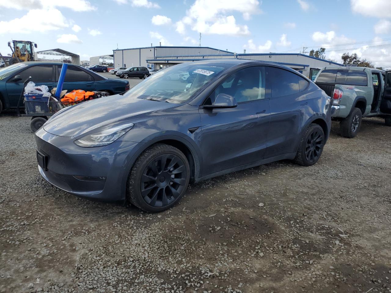 TESLA MODEL Y 2022