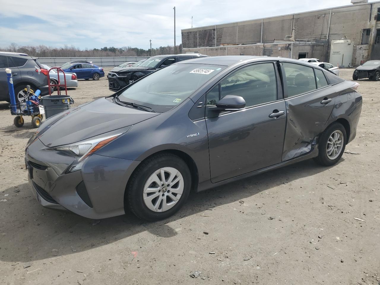 TOYOTA PRIUS 2017