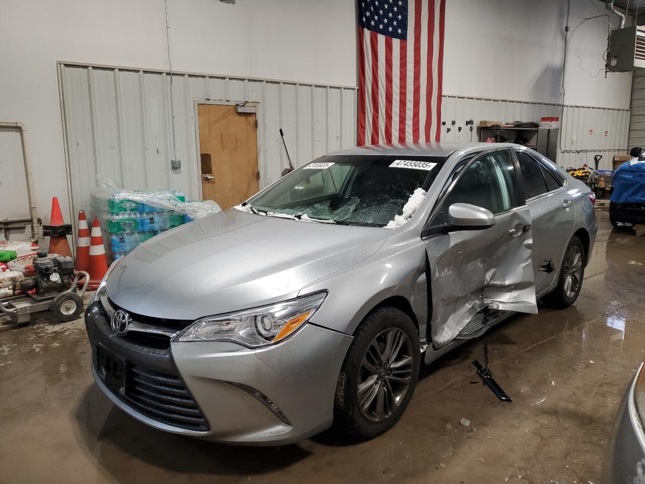 TOYOTA CAMRY LE 2017