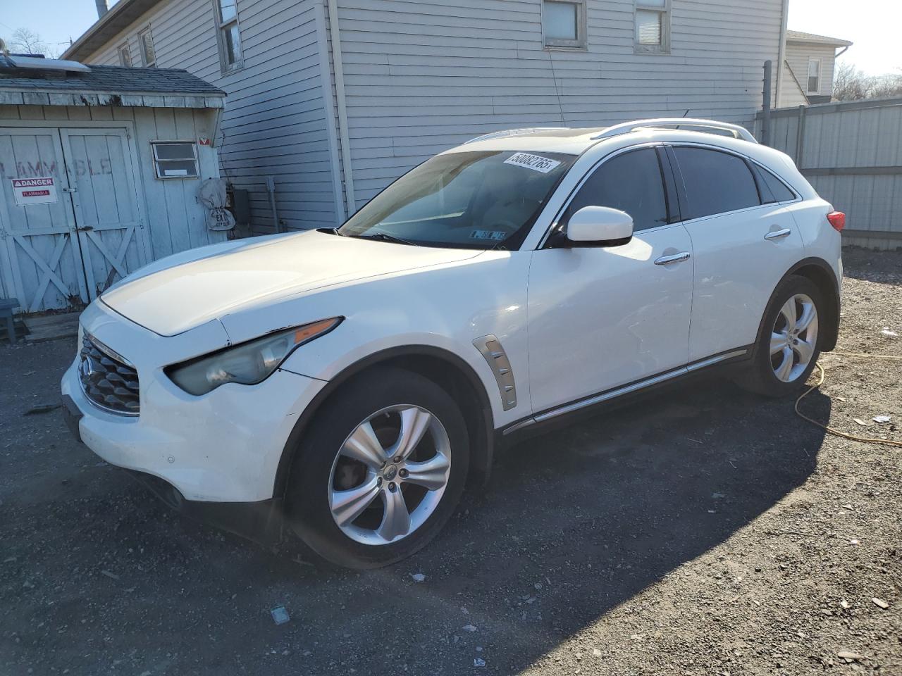 INFINITI FX35 2011