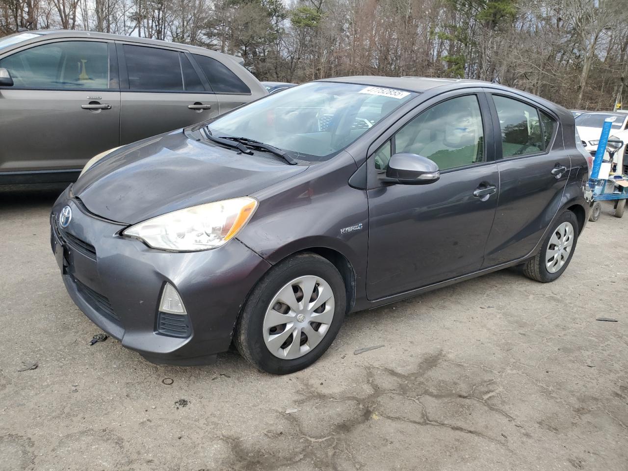 TOYOTA PRIUS C 2014