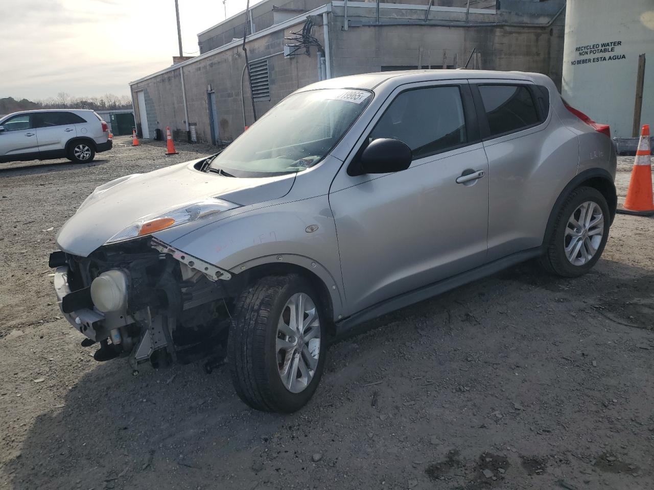 NISSAN JUKE S 2012
