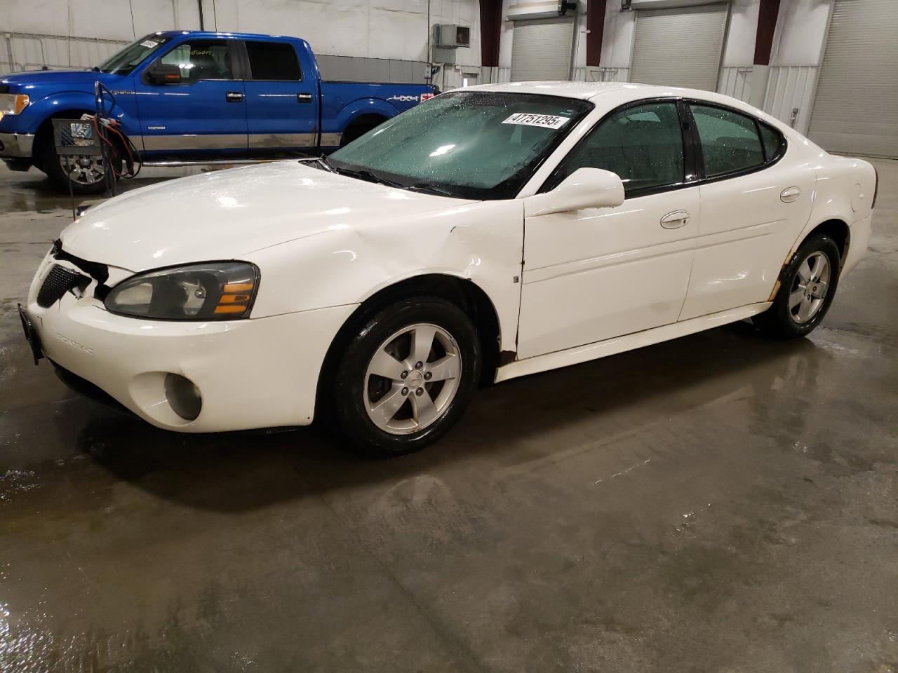 PONTIAC GRAND PRIX 2008