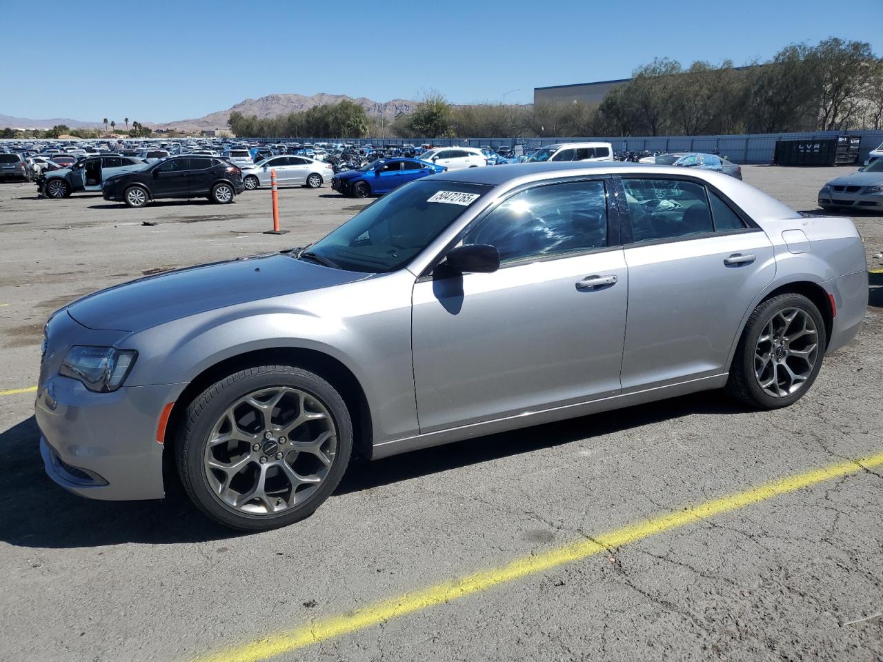 CHRYSLER 300 TOURIN 2018