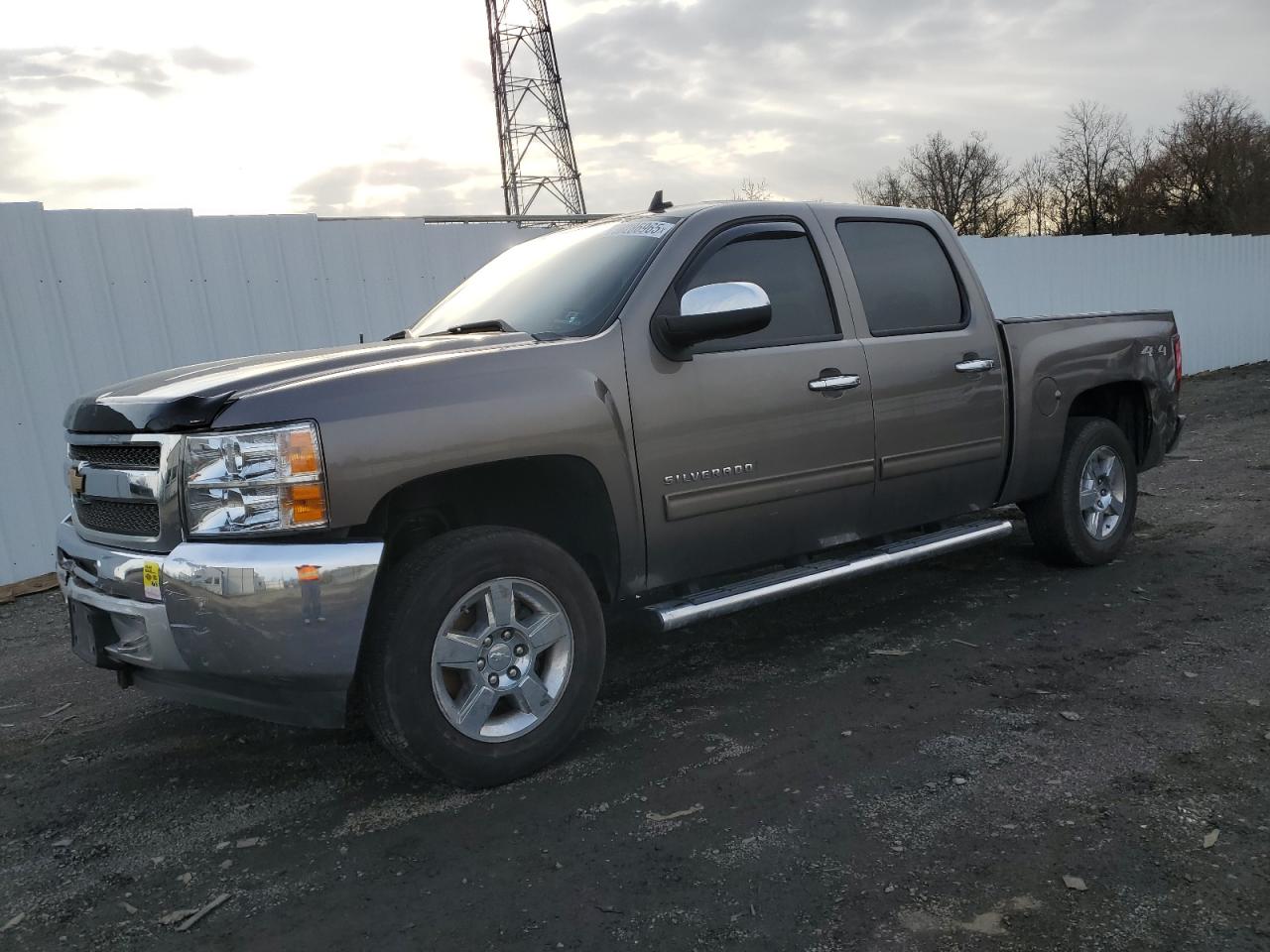 CHEVROLET SILVERADO 2013