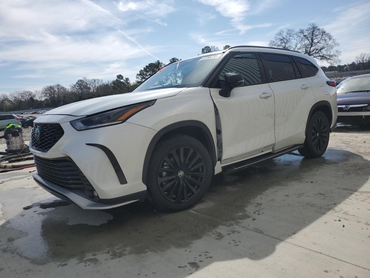 TOYOTA HIGHLANDER 2023
