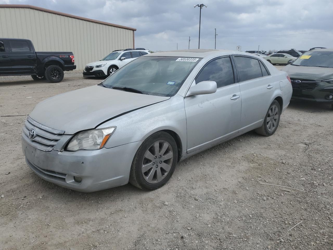 TOYOTA AVALON XL 2005