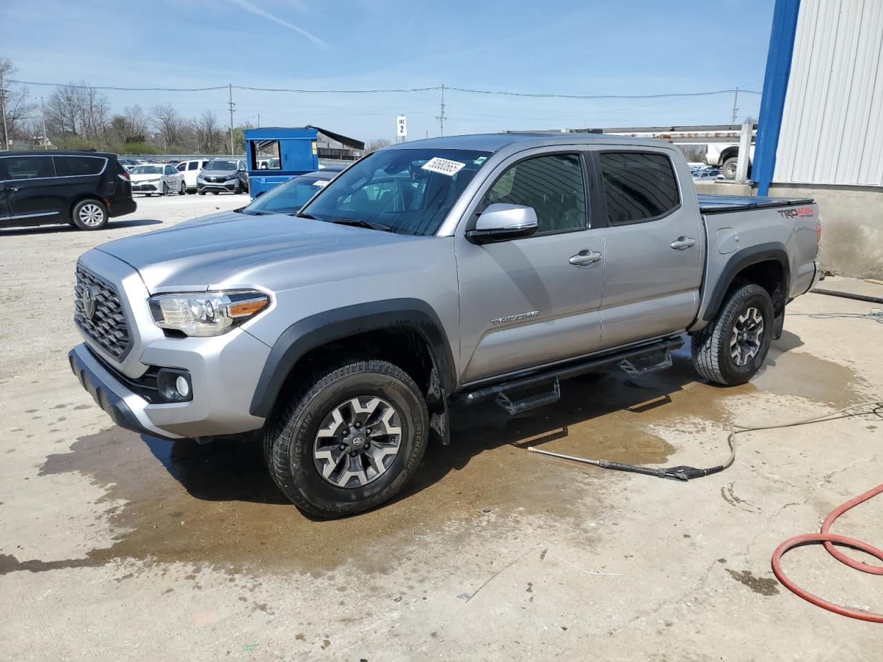 TOYOTA TACOMA DOU 2021