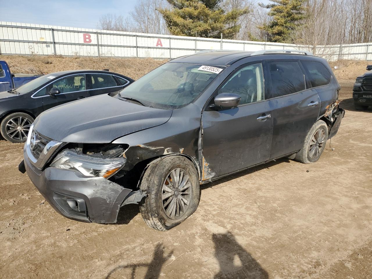 NISSAN PATHFINDER 2019