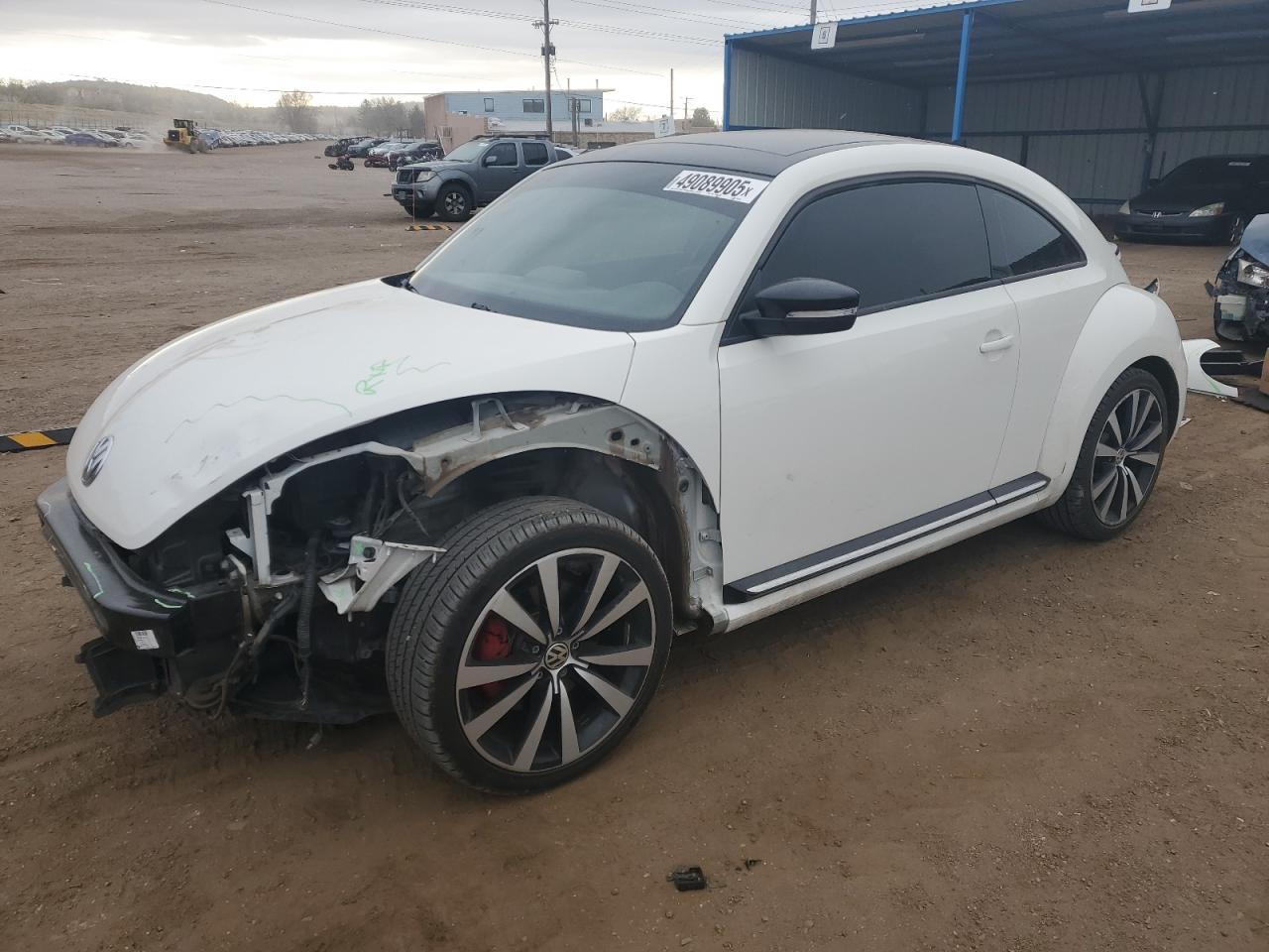 VOLKSWAGEN BEETLE TUR 2013
